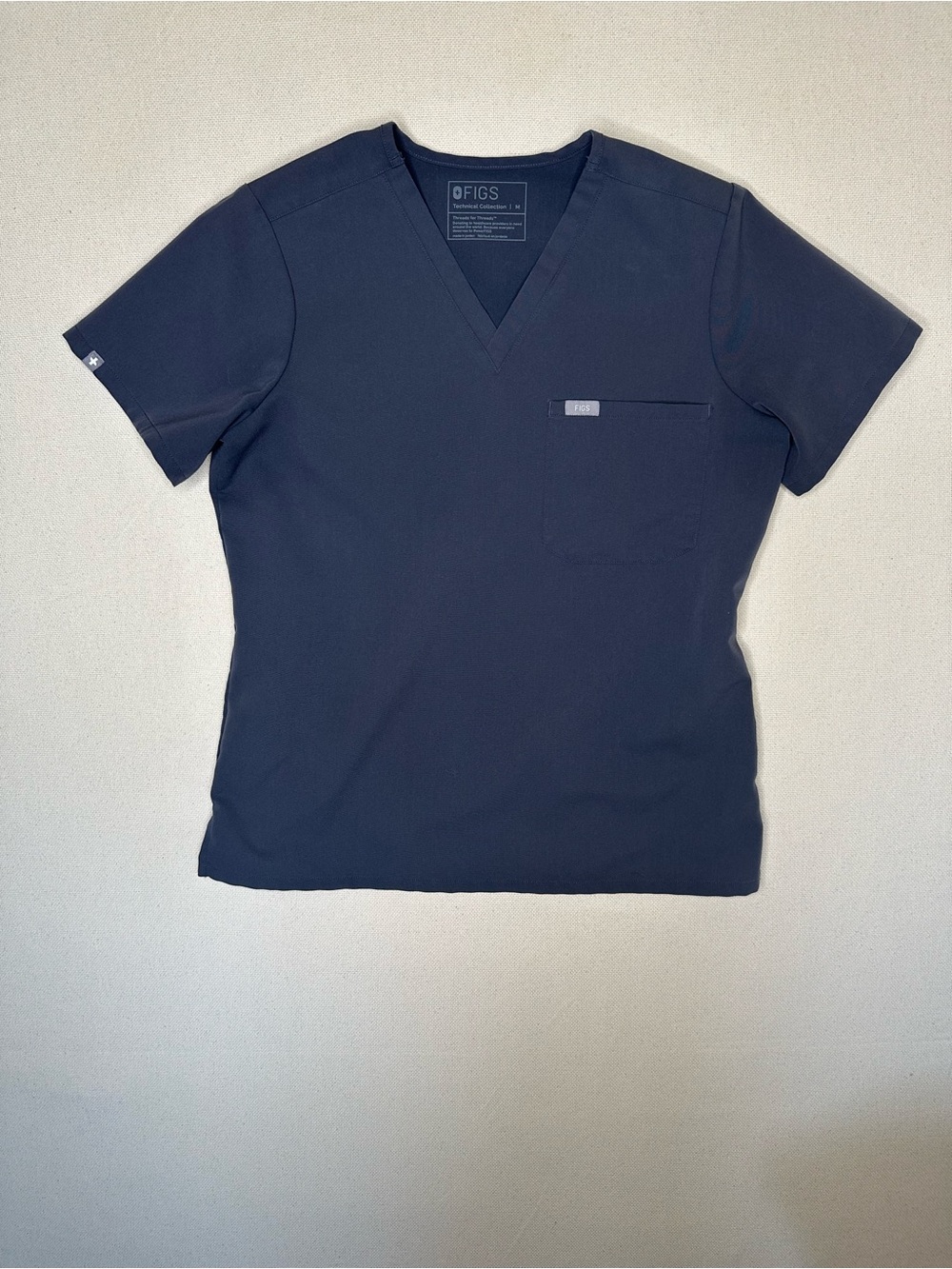 FIGS Catarina Scrub Top Charcoal Medium